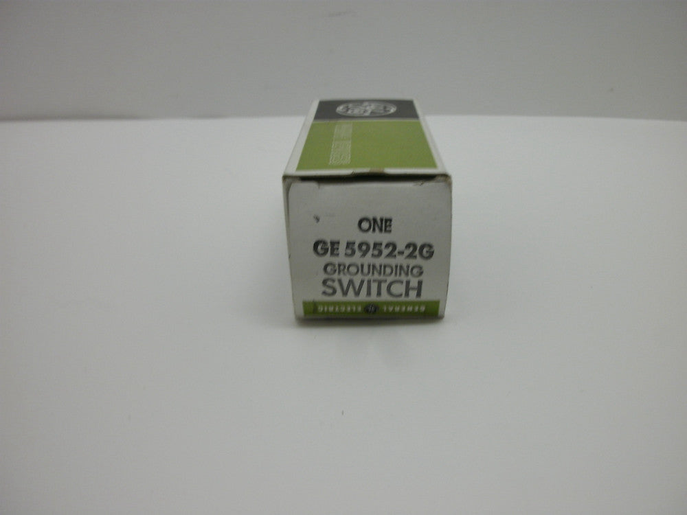 GENERAL ELECTRIC GE5952-2G GROUNDING SWITCH RED W/TAN SWITCH 120VAC NEW IN BOX