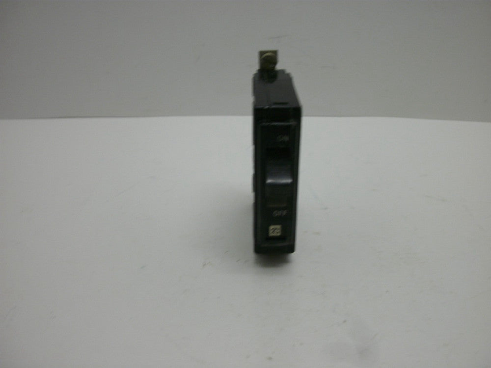 SQUARE D LL-4502 CIRCUIT BREAKER TYPE Q0B30 30 AMP 120/240V AC 1 POLE CU 8-14