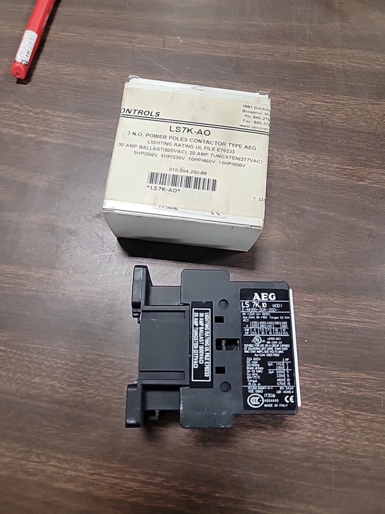 LS7K.10-AO, AEG, Ls-K 3-Pole Contactor (Open Type) 32A 1No Aux 120V60Hz Ls7K-Ao
