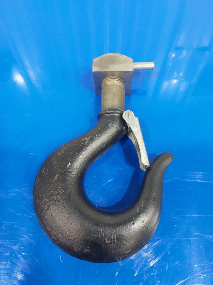 CM 6-7 Hoist Hook W/ Latch W/ Threaded Top – SPMX SOLUCIONES INDUSTRIALES
