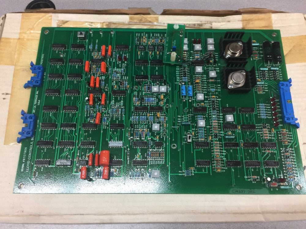 NEW IN BOX LLOYD CONTROLS 9707905 CIRCUIT BOARD CA257-7H2 517044