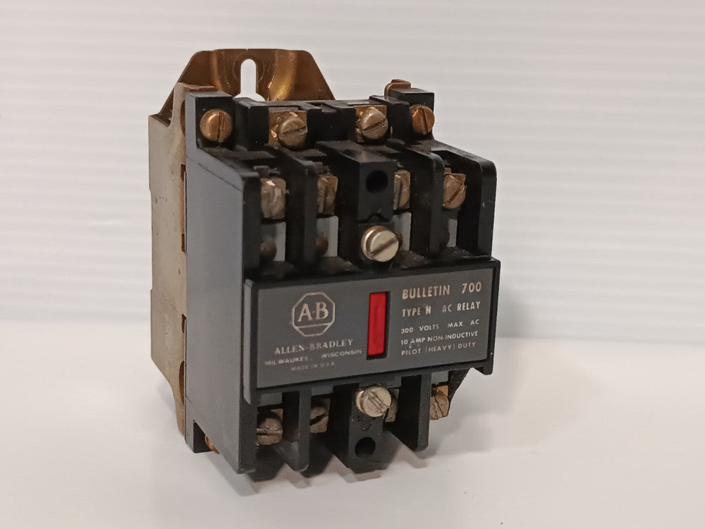 Allen-Bradley 700-N400A1 Bulletin 700 Type N Industrial Motor Control AC Relay