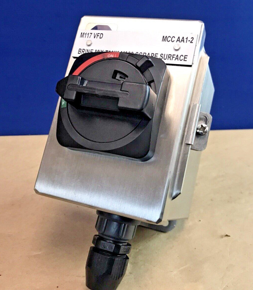 Allen Bradley 194E-CA32-PE Disconnect Switch with S/S Enclosure
