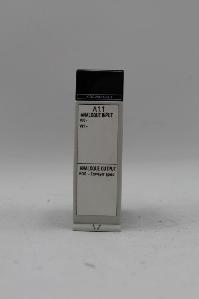 Moeller / Eaton Corporation XIOC-2A1-1AO-U1 Analog Ouput Module