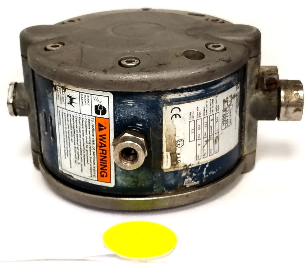 GRACO TIFTON DIAPHRAM PUMP 3/4" FNPT 1/4" FNPT PORTS STAINLESS STEEL