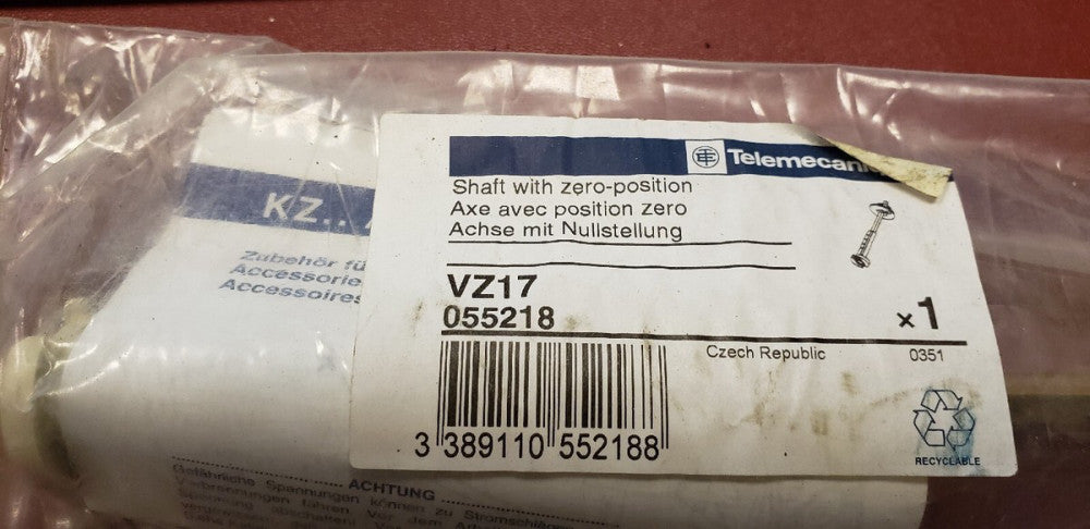 NEW Telemecanique VZ17 055218 Disconnect Shaft New In Bag ( B1-5C)