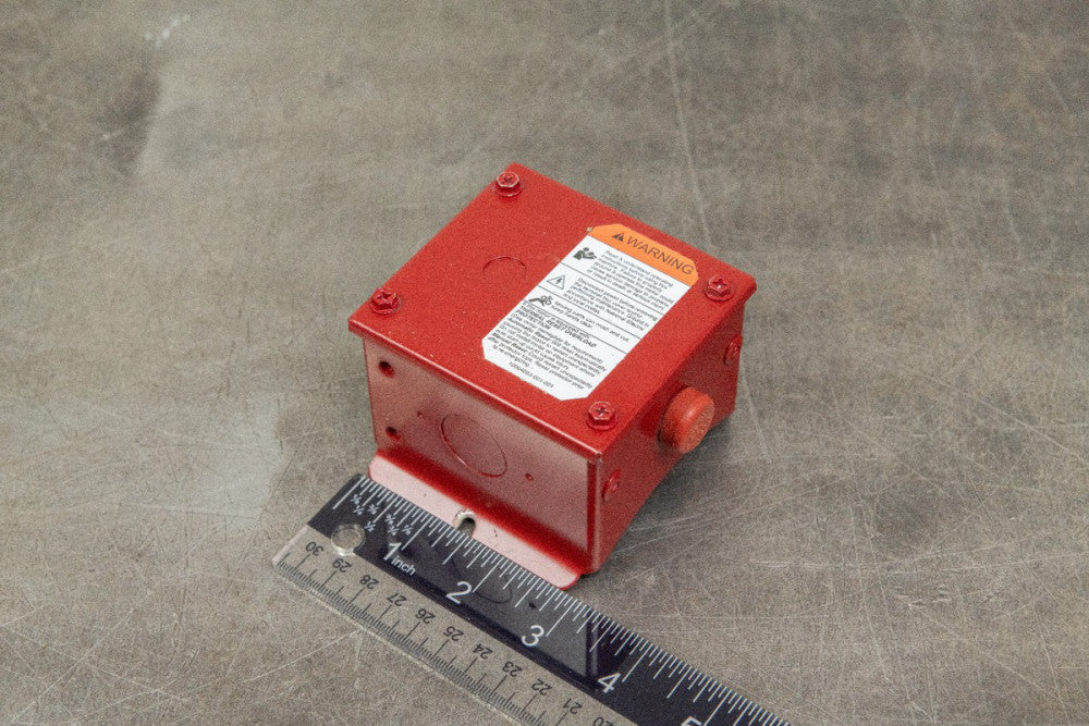 Leeson Motor Wireway Junction Connection Terminal Box w/ Reset Fits 56 Frame
