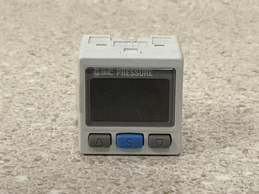 SMC ISE30A-N01-P-M NEW