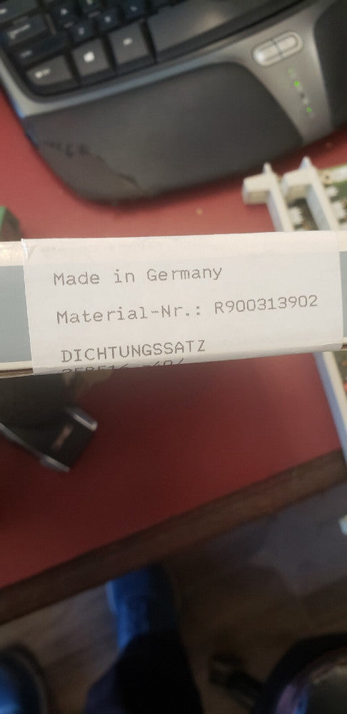 Rexroth R900313764 Valve Seal - New in Box ( B1-2D)