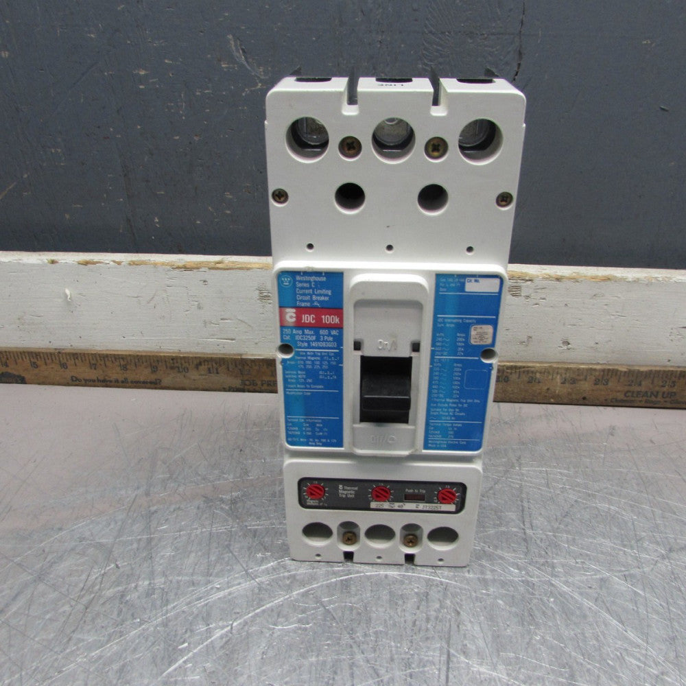 WESTINGHOUSE JDC3250F ,CIRCUIT BREAKER, 3P/ 225A/ 600V/ 100kA, MAKE OFFER!