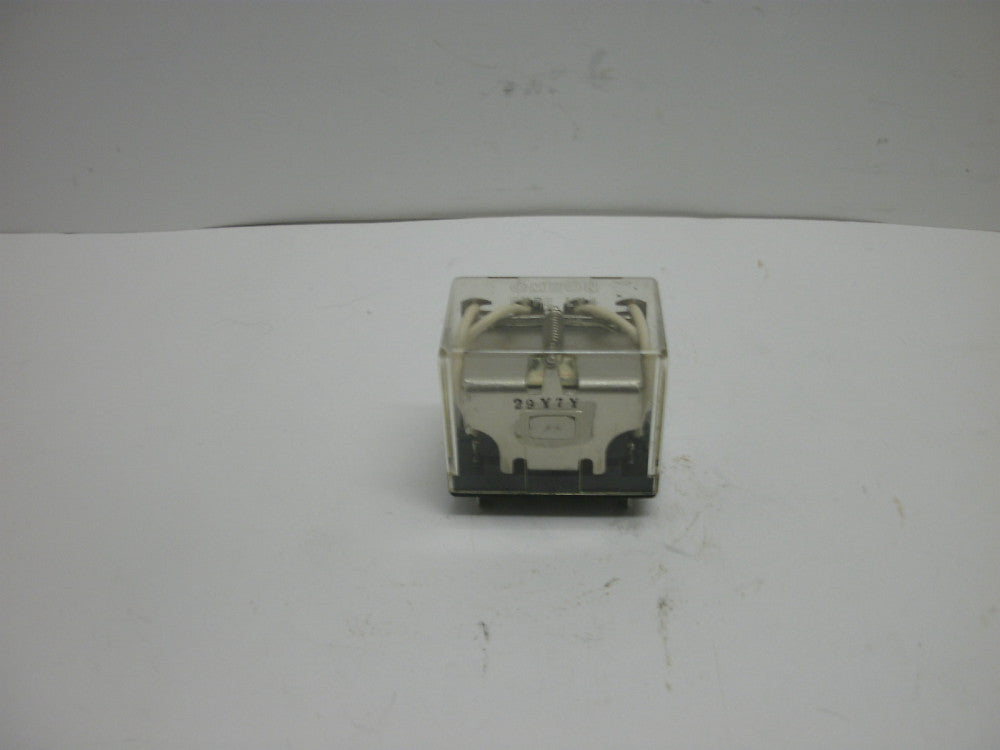 OMRON TYPE LY4 GENRAL PURPOSE PLUG IN RELAY 14 BLADE 10A