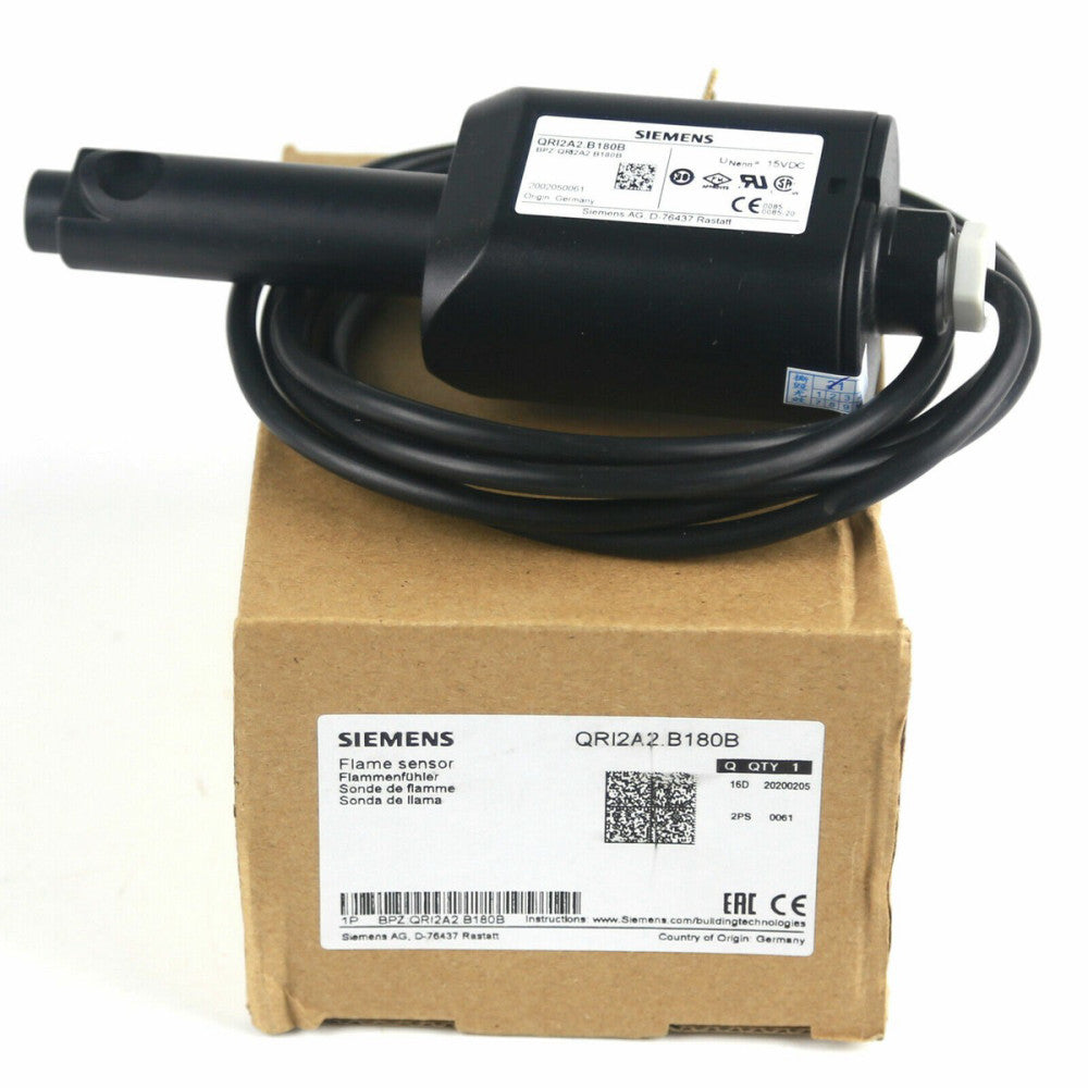 New In Box SIEMENS QRI2A2.B180B Burner Infrared Flame Detector Flame Sensor