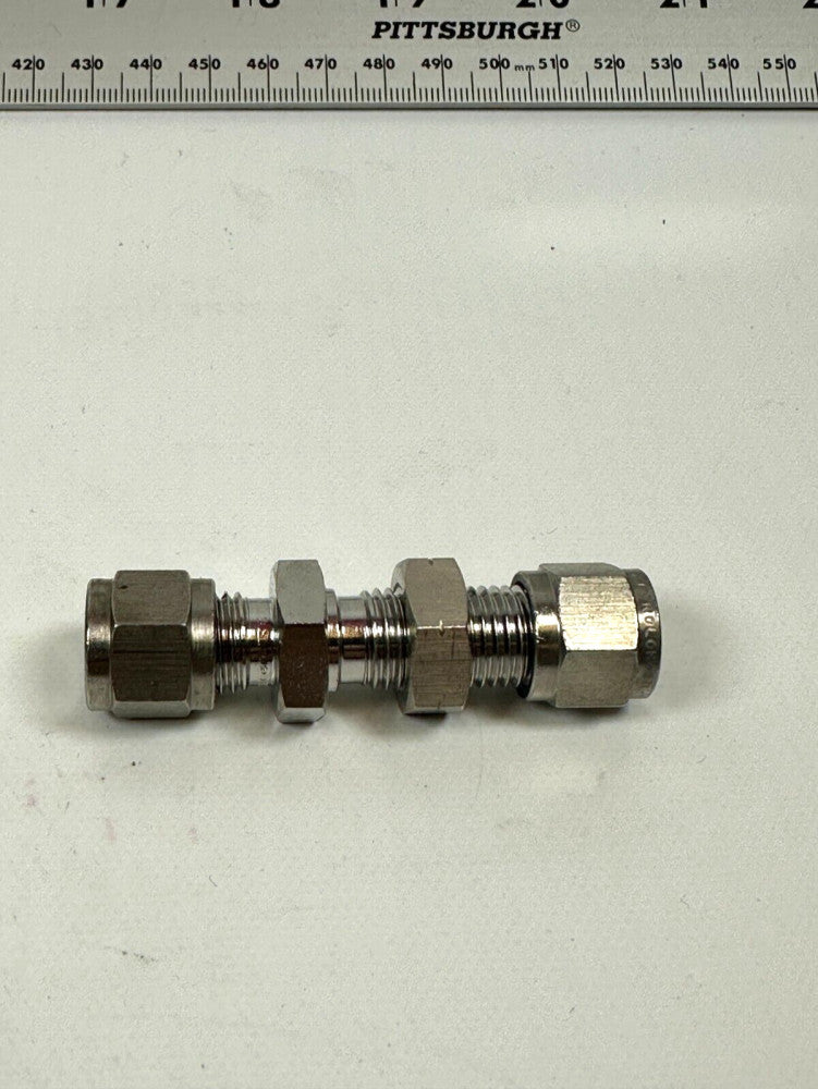 1/4 x 1/4 Tube Bulkhead Fitting S/S 2 3/8 OAL - NEW Fast Ship