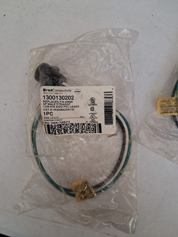New Brad Connectivity 1300130202 Receptacle 3P Male Straight 12" #16 AWG