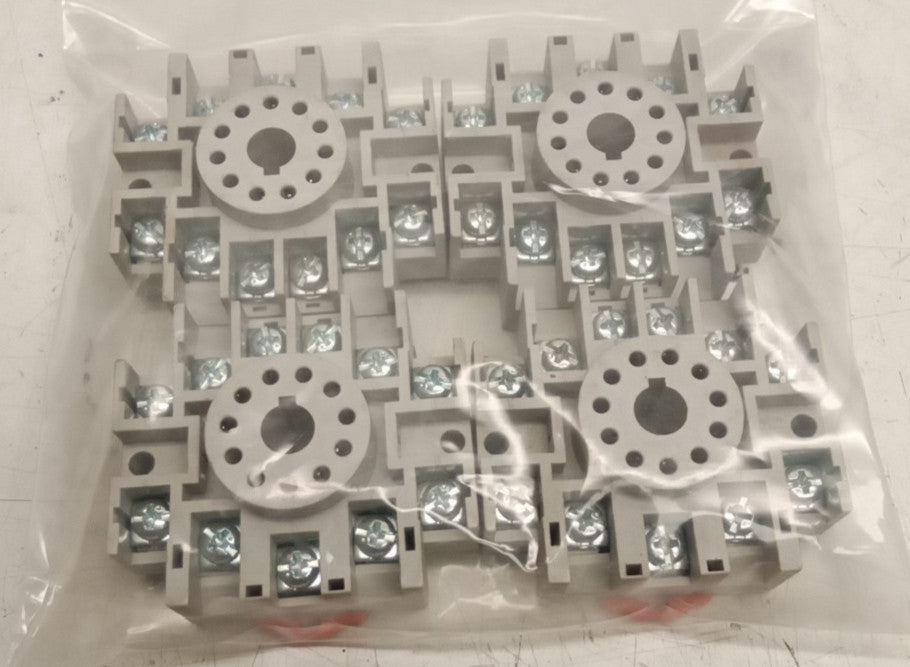 Eaton D3PA3-A2 Relay Socket (Lot of 4)