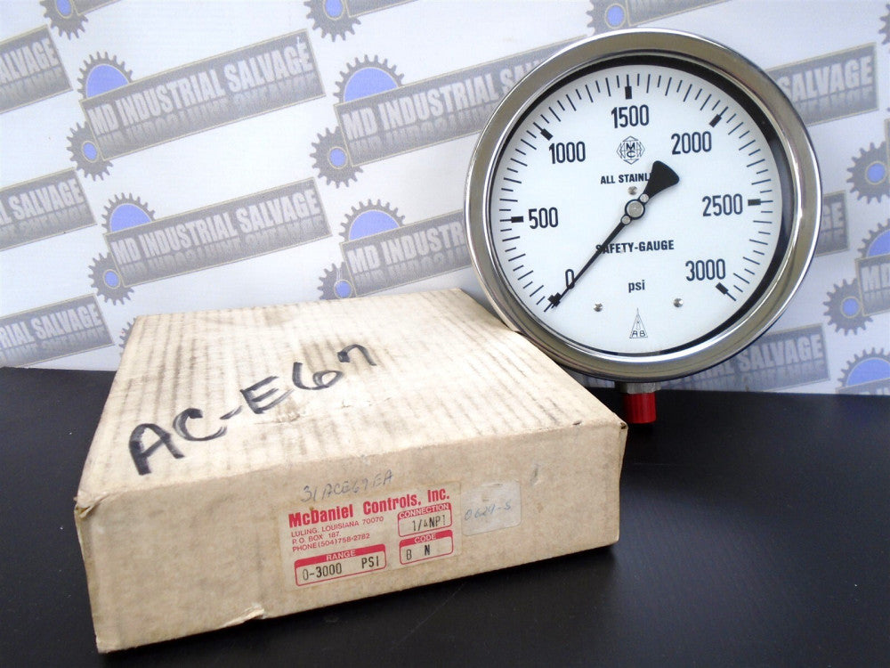 McDaniel Controls - 0-3000 psi GAUGE - Code B N - 1/4" NPT Bottom - 6" FACE SS 
