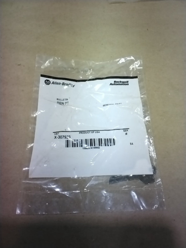 Allen Bradley X-307923 KEYCYLINDER LOCKFOR PUSHBUTTON SWITCHSERIES KEY D025