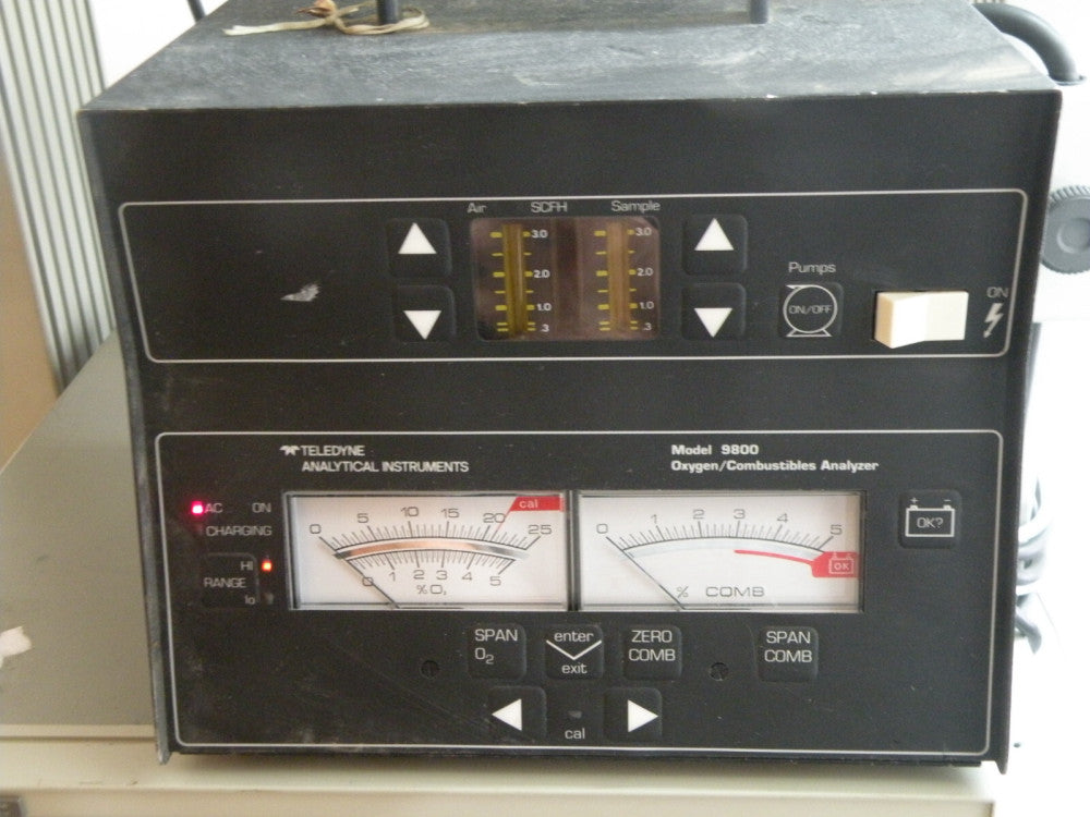 (1) Teledyne 9800 Oxygen / Combustible Analyzer