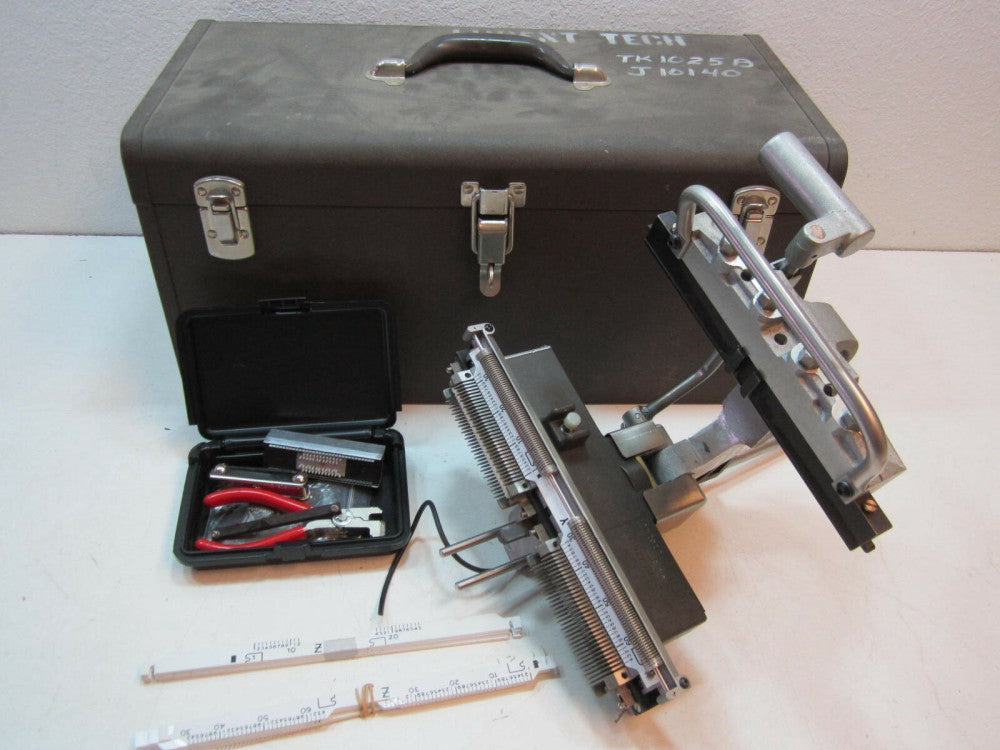 Western Electric Lucent Kit 1025B with 850 Cutter Presser Crimper Tool Nice