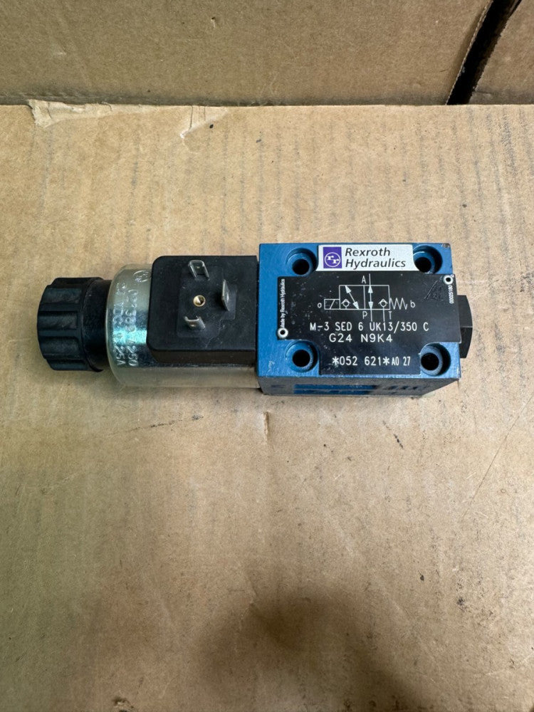 REXROTH M-3 SED 6 UK13/350 C G24 N9K4 DIRECTIONAL VALVE, 24-VDC, MAKE OFFER!