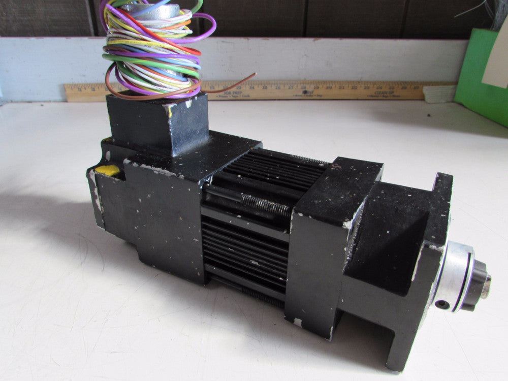 PACIFIC SCIENTIFIC BRUSHLESS SERVOMOTOR R33HMNP-R2-NS-VS-00, 1.38HP USED TAKEOUT