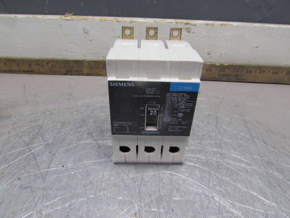 SIEMENS NGB3B020 ,CIRCUIT BREAKER,  3P-20 AMP /480V  GOOD TAKEOUT! MAKE OFFER!