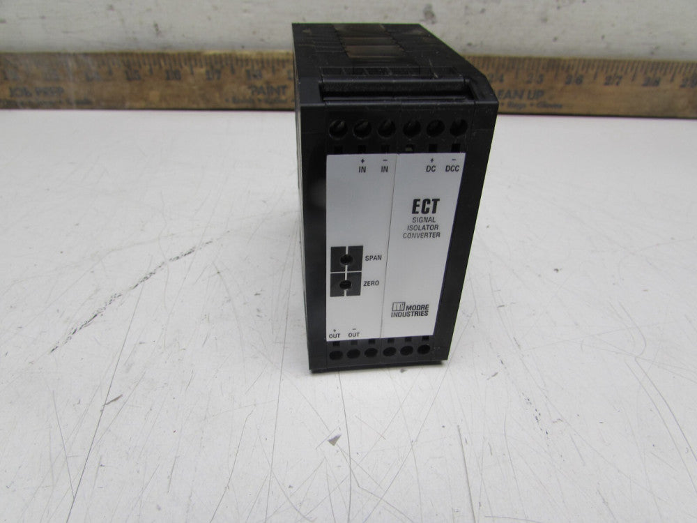 MOORE INDUSTRIES ECT/4-20MA/4-20MA/24DC ,SIGNAL CONVERTER, TAKEOUT! MAKE OFFER!