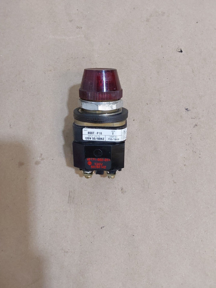 ALLEN BRADLEY 800T-PB16 ILLUMINATED RED PUSH BUTTON - SERIES T - 120 V.