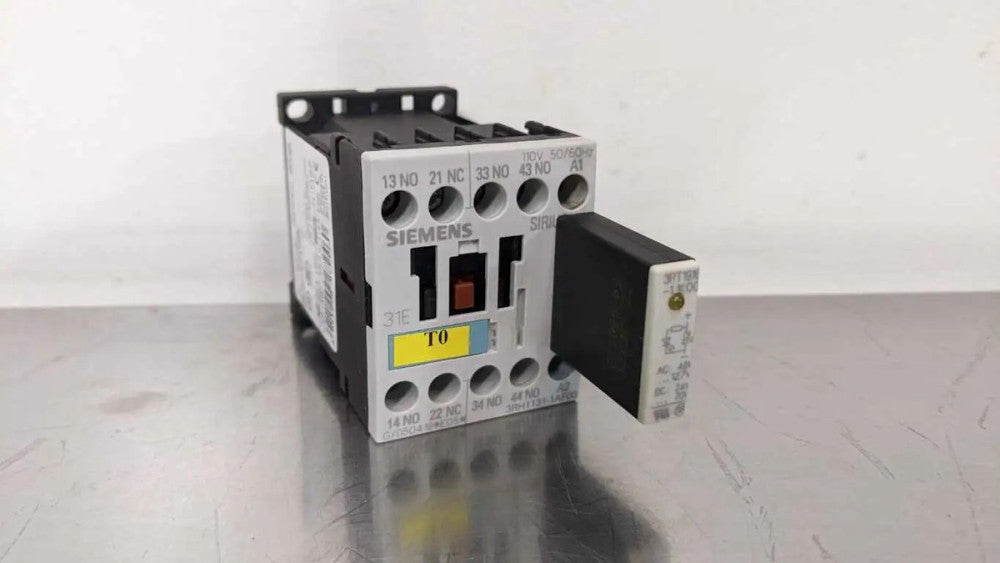 Siemens 3RH1131-1AF00 Control Relay 600VAC 10A 3RT1916-1JK00 Surge Suppressor