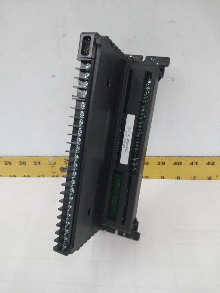 GE FANUC TERMINAL ASSEMBLY 24 VDC 16 PT SRC   IC660TBD022K