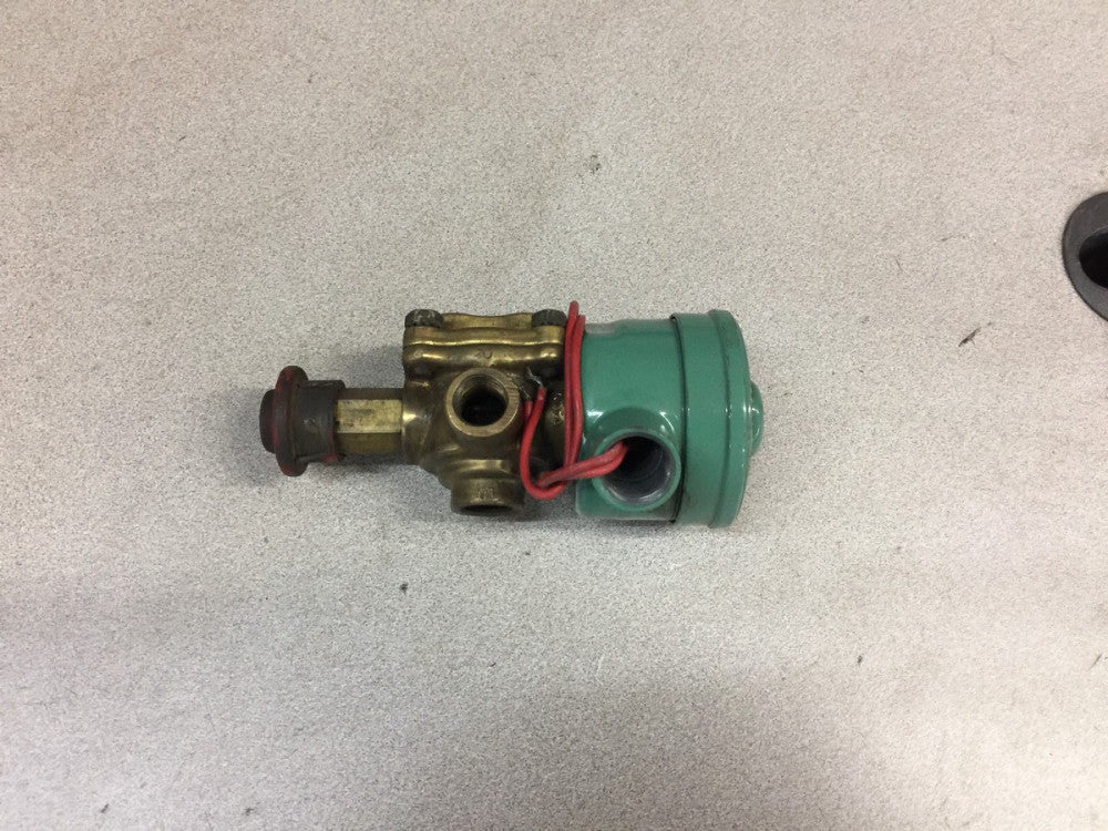 NEW NO BOX ASCO 3/8"NPT 125PSI 120VAC SOLENOID VALVE 8342B4PM0
