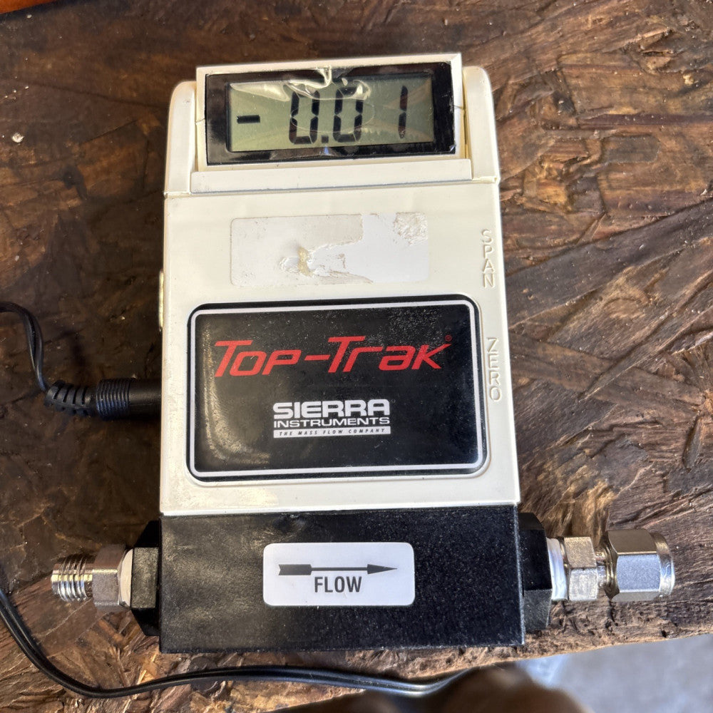 sierra Top Trak 822-2-ov1-pv1-v1 Mass Flow Meter 5 Slpm Air. No Power Cord Incl