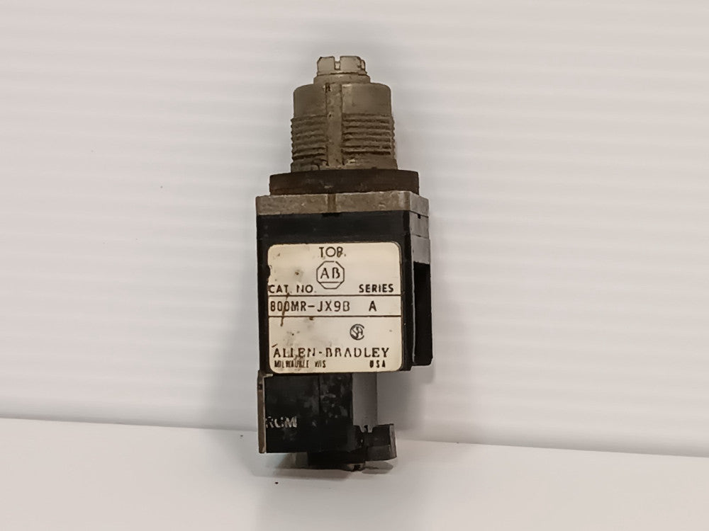 Allen-Bradley 800MR-JX9B Series A general purpose selector switch module, 150VAC