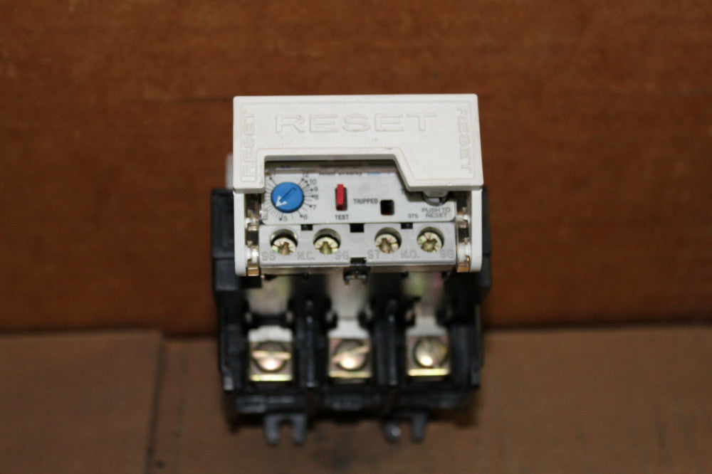 Allen Bradley 592-A2EA Relay Ser. A Current Range 1.6-5.0A