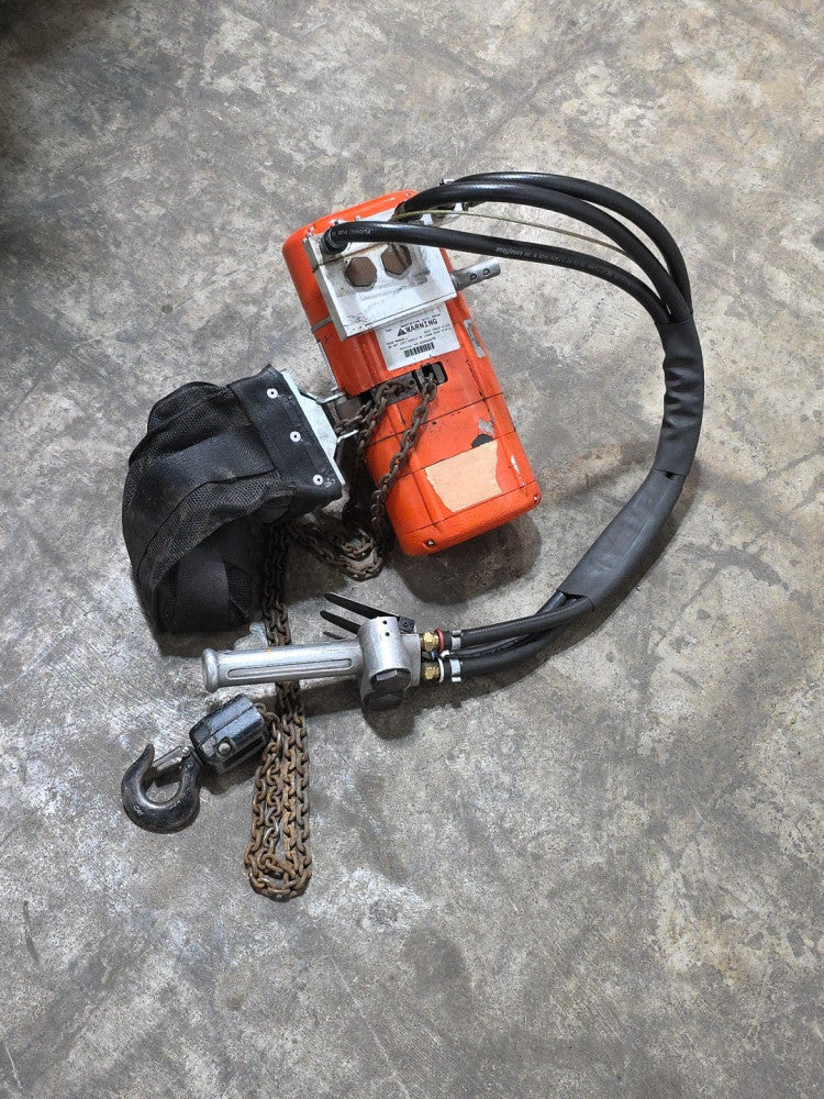CM / Columbus Mckinnon Shopair 1/2 Ton Pneumatic Air Chain Hoist 
