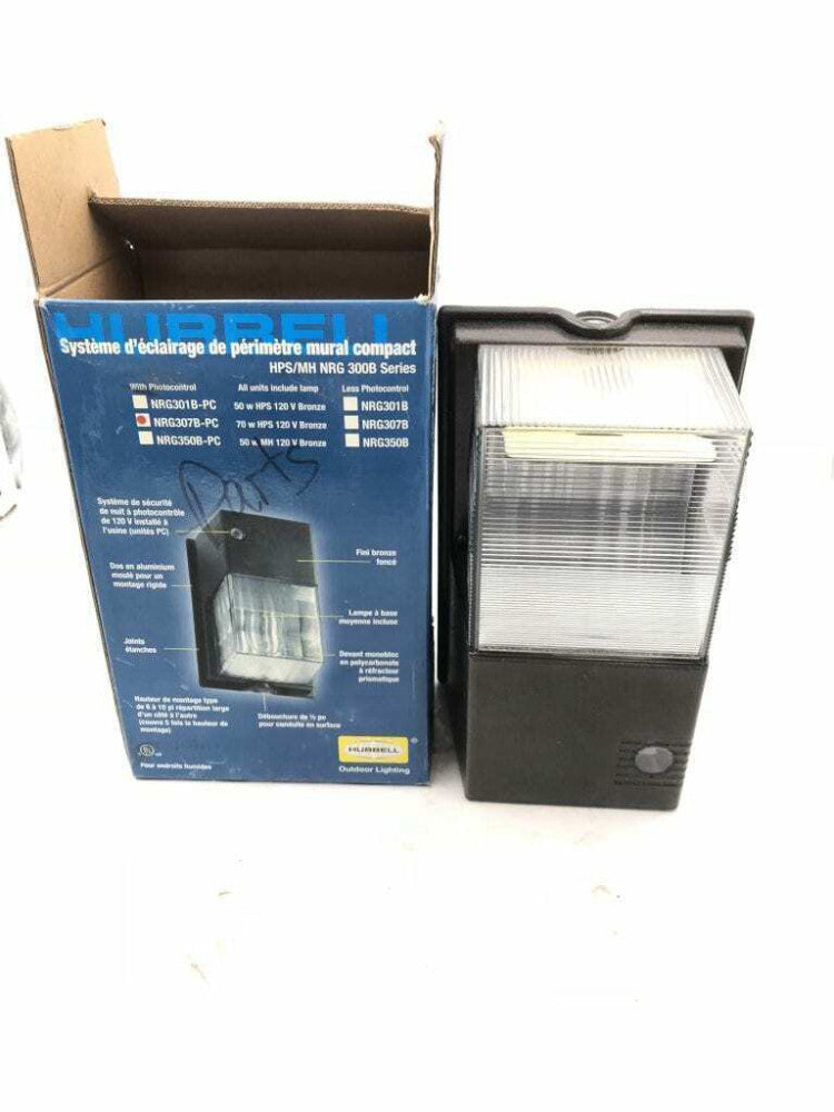 Hubbell HPS Series Wall-Mount Outdoor Floodlight 70W 120V Bronze