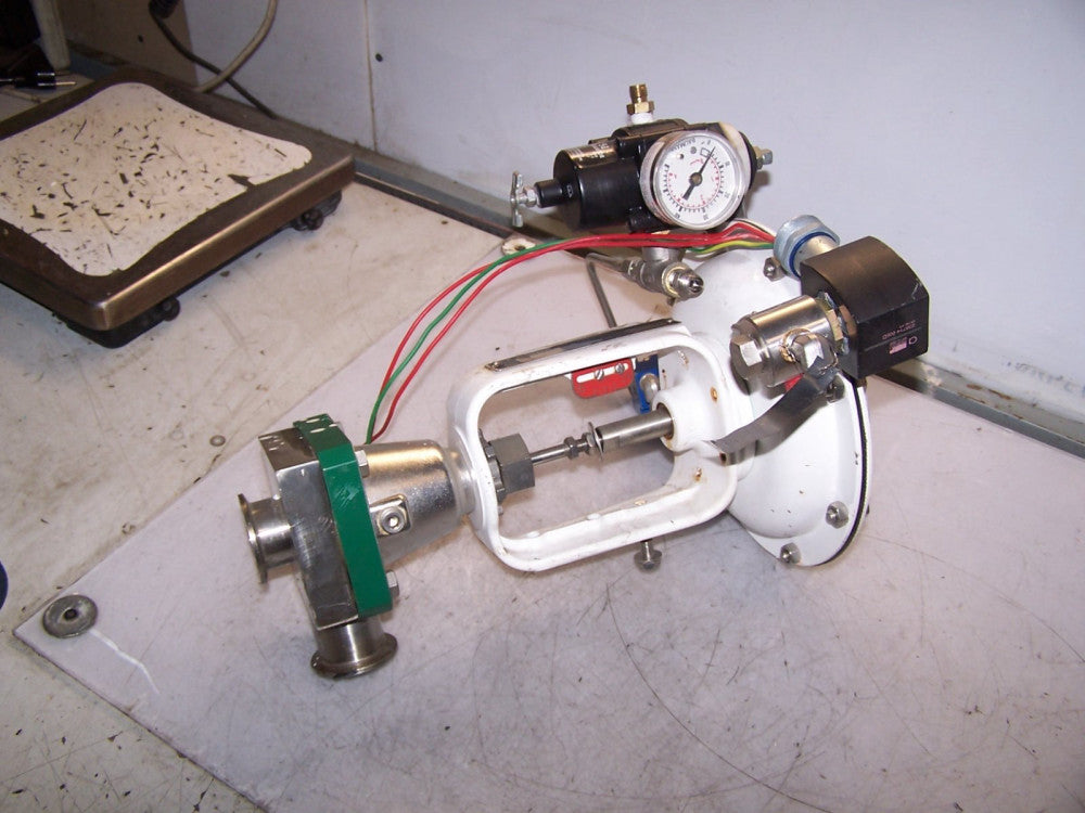 HD BAUMANN 2" STAINLESS SANITARY ACTUATED VALVE W/ I/P CONVERTER 32-84021S