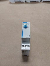 CROUZET MHR1 TIMER RELAY 0.1 sec-100 hours Din rail mount 24VDC, 24-240 VAC  