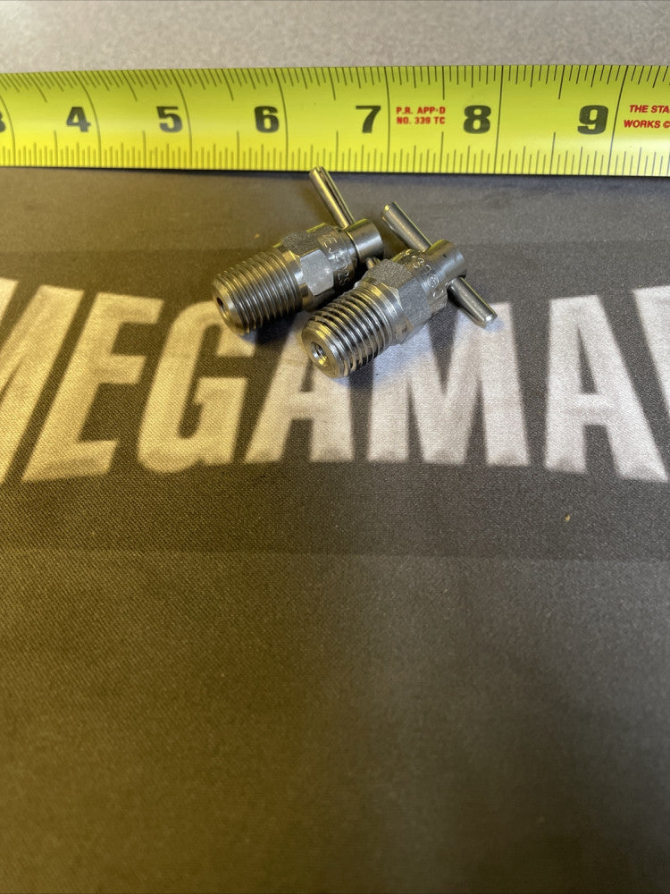 (2) MEC MEJ402S 1/4 in. MNPT Stainless Steel Liquid Vent Valve with T-Handle