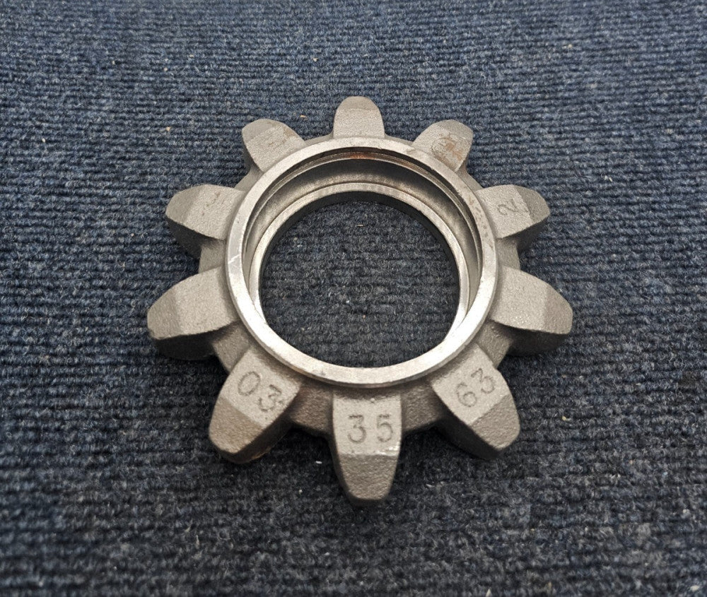 033563: 10 Tooth Idler Sprocket For Bobcat T108, T114, T116, T208 Trenchers