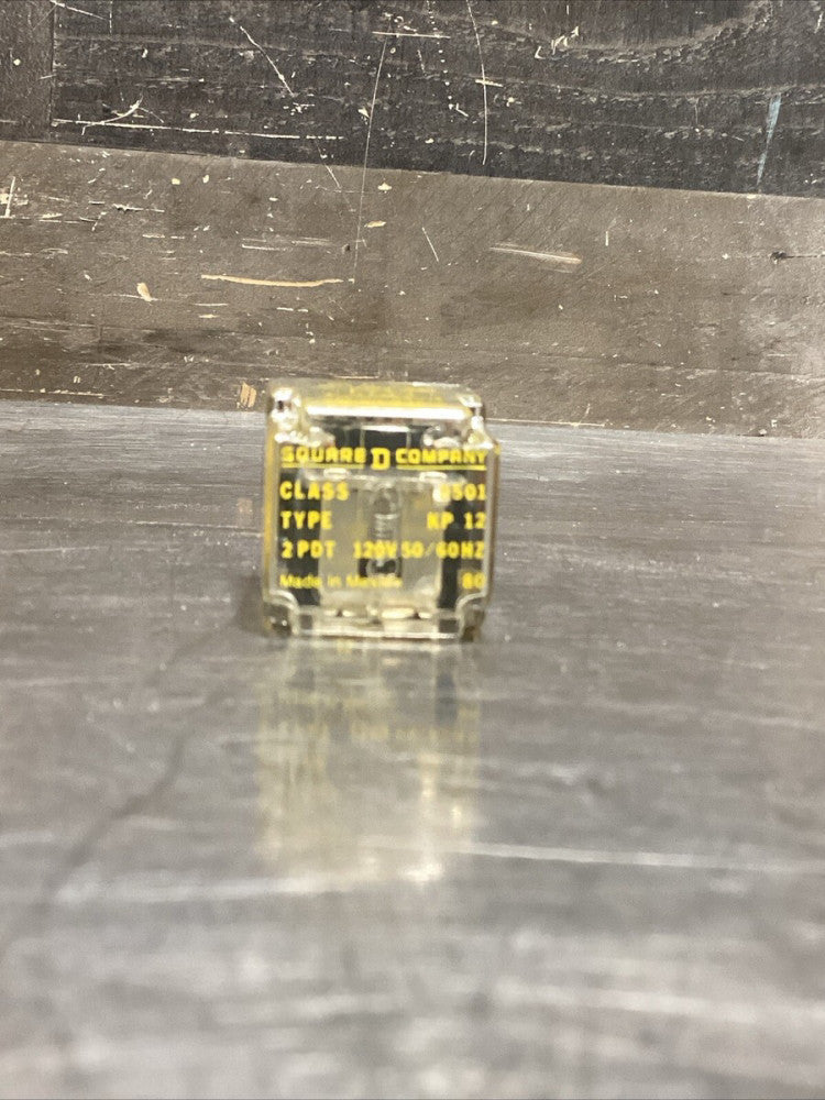 SQUARE D 8501 KP-12 GENERAL PURPOSE RELAY DPDT 240 VAC COIL  Nos Surplus