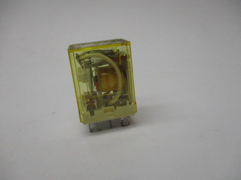IDEC RH2B-UL 110-120VAC UNMP