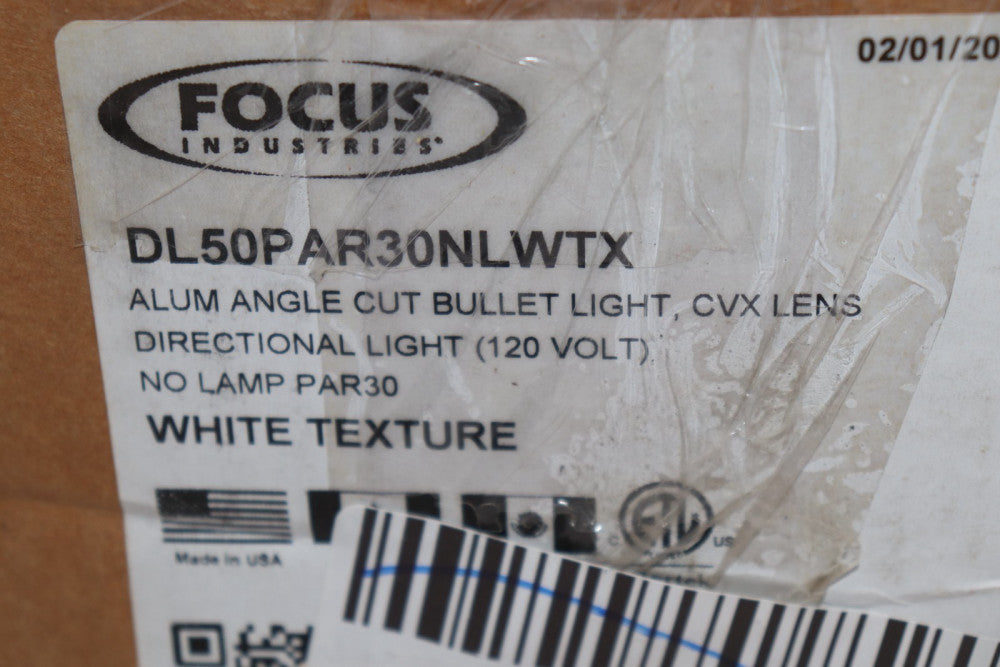 Focus Industries Directional Light PAR30 White Texture 9-1/2" L DL-50PAR30NLWTX