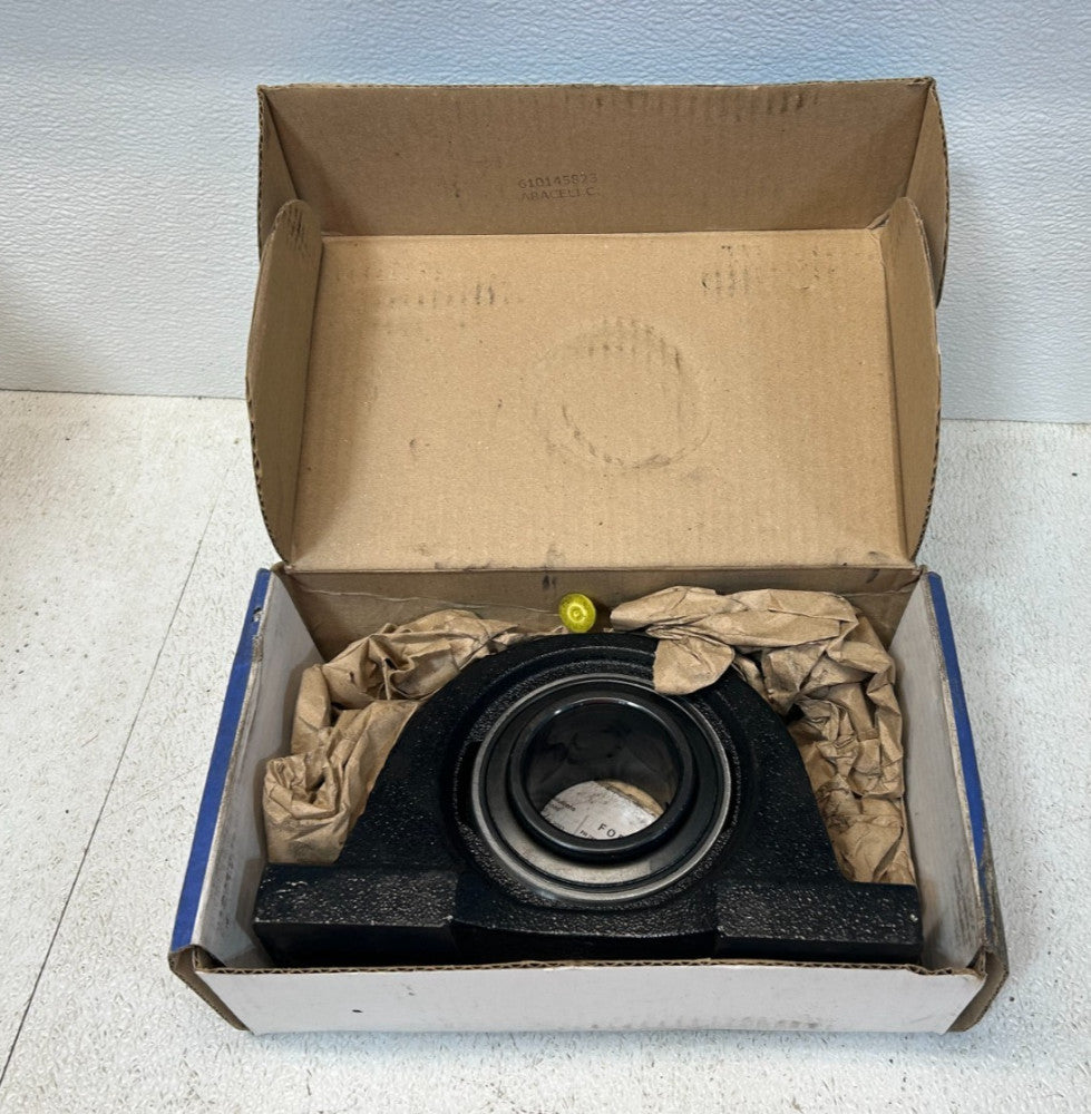 SealMaster NP-39 2-7/16" Pillow Block Bearing