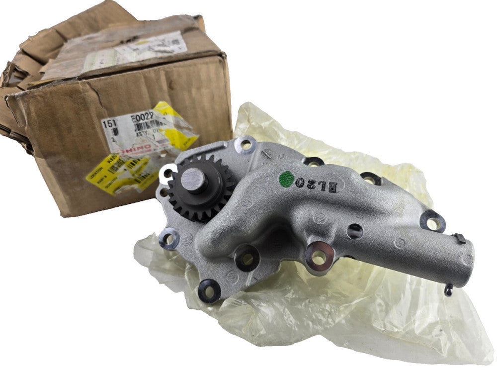 Genuine Hino Oil Pump Assembly 15110-E0022 15110E0022 15110E0023