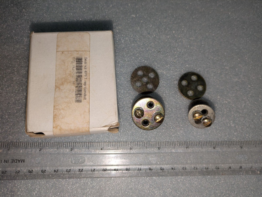 RED JACKET 001760335 PETROLEUM CONTRACTOR PLUG LEAD SEAL 