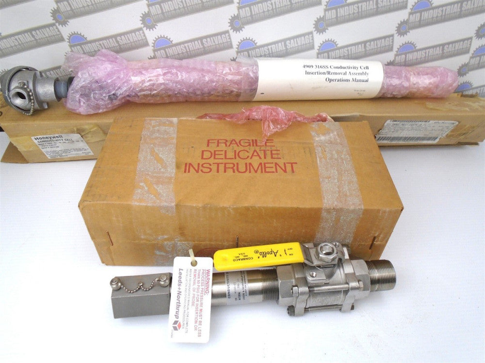 HONEYWELL - 4908-001-44-090-X1-02-000-00 - CONDUCTIVITY CELL & Valve - 4908-02