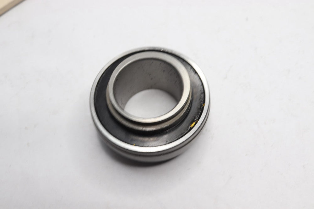 Spinco Cam Locking Insert Bearing HC209-28 - Black Collar Ring Not Included