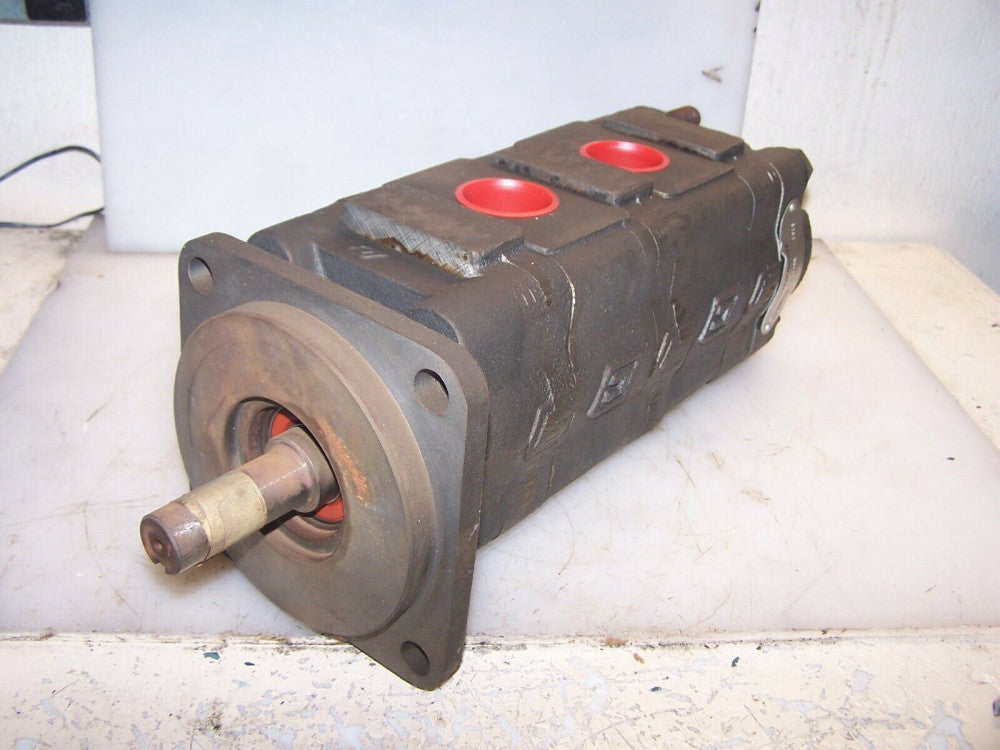 NEW FLORING COMMERCIAL HYDRAULIC PISTON PUMP P632659  1-1/2" X 1/2" PORTS 