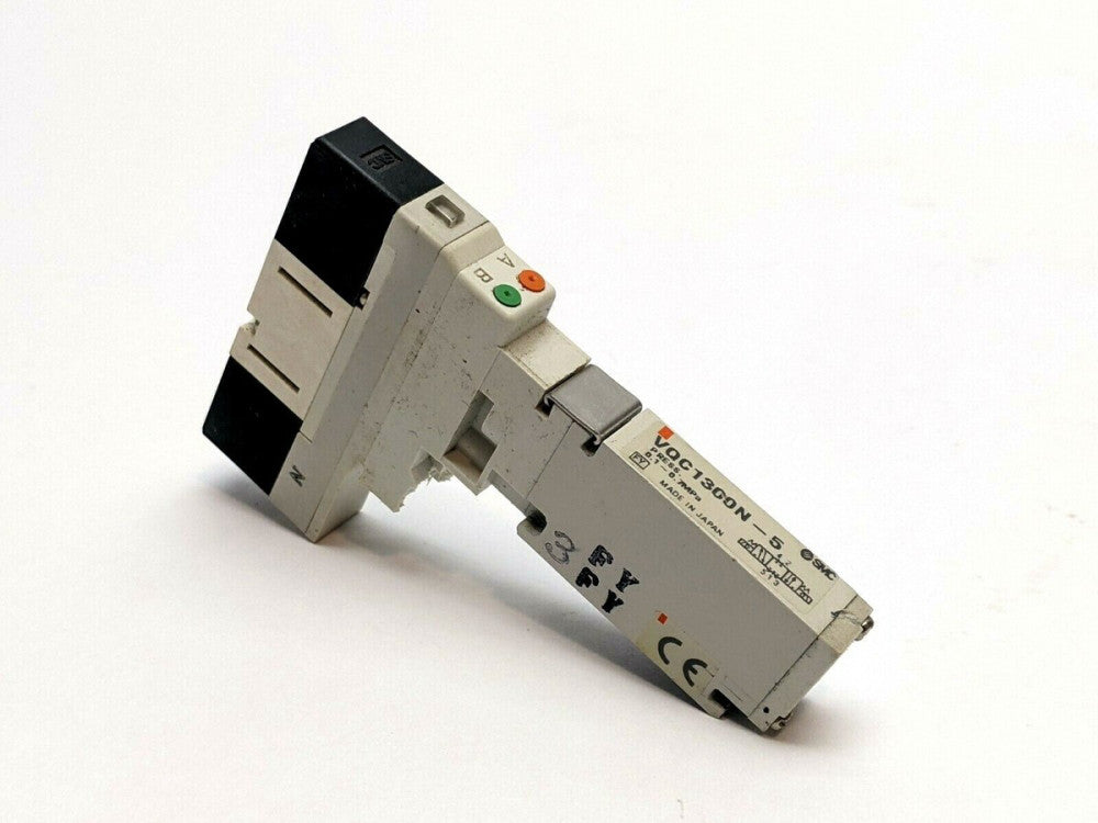 SMC VQC1300N-5 Double Solenoid Valve